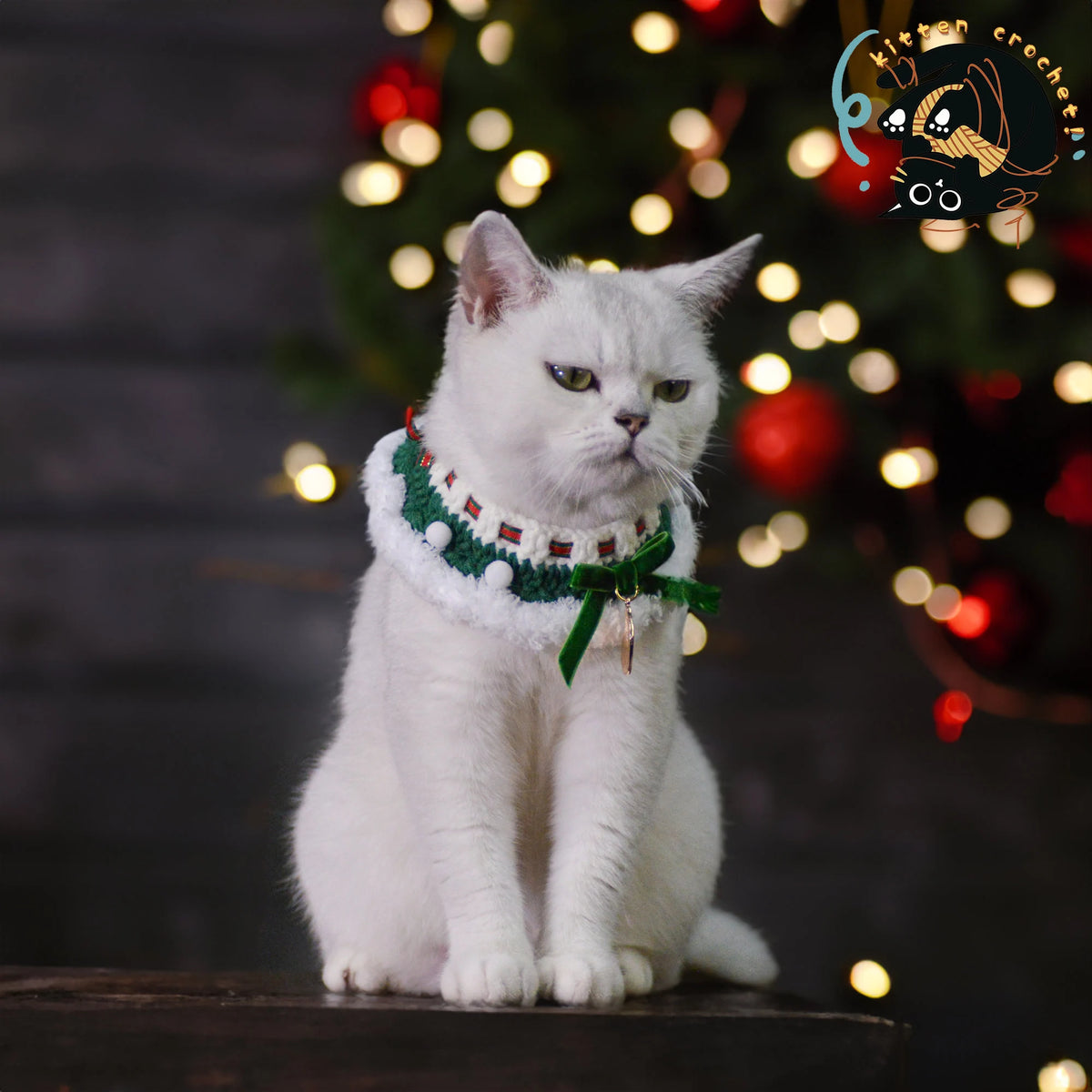 Festive Green Christmas Pet Collar with Santa Charm/Xmas Pet Outfit/Cat Christmas Costume/Pet Holiday Outfit/Festive Pet Accessories/Gift