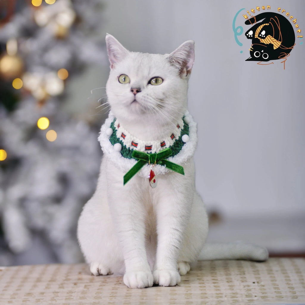 Festive Green Christmas Pet Collar with Santa Charm/Xmas Pet Outfit/Cat Christmas Costume/Pet Holiday Outfit/Festive Pet Accessories/Gift