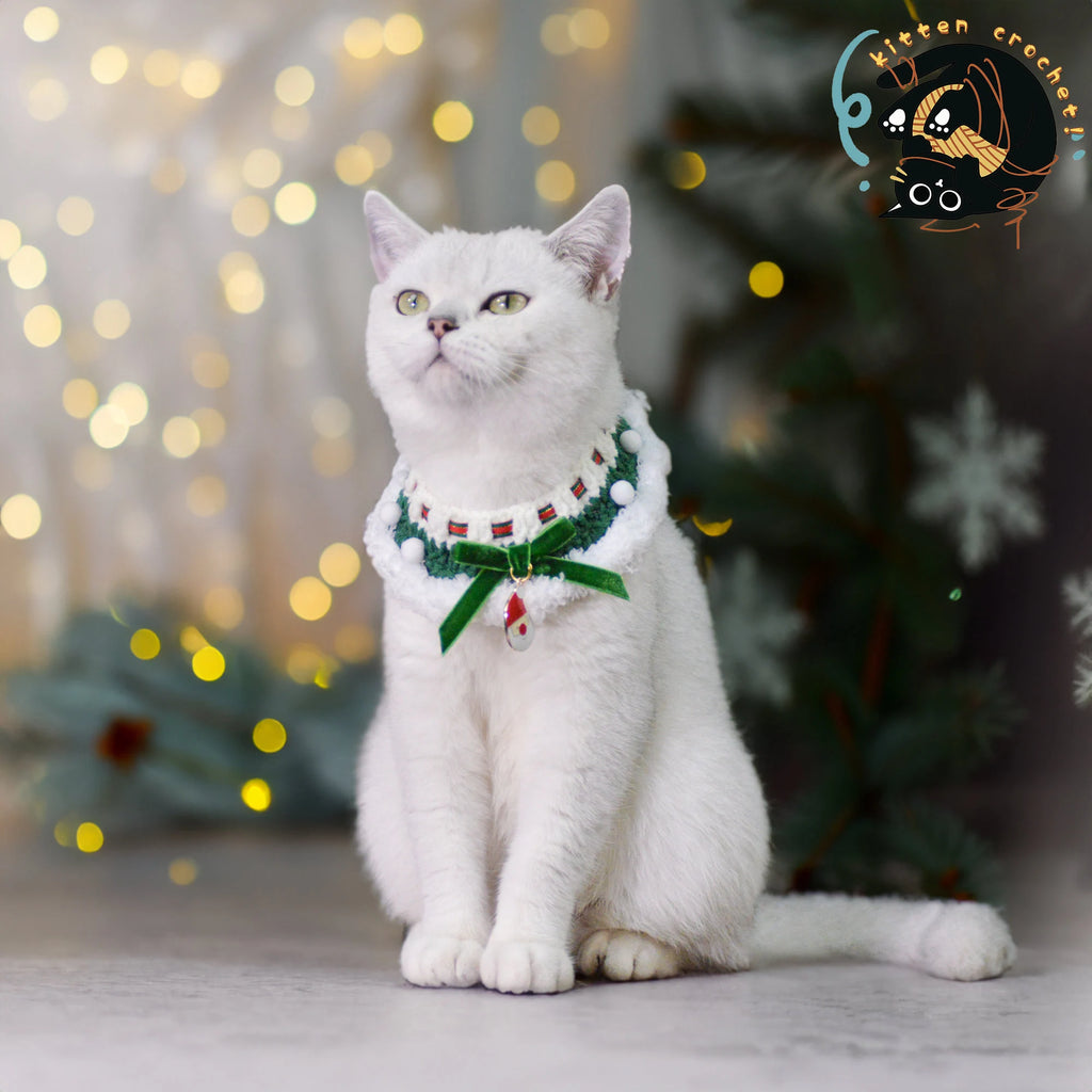Festive Green Christmas Pet Collar with Santa Charm/Xmas Pet Outfit/Cat Christmas Costume/Pet Holiday Outfit/Festive Pet Accessories/Gift